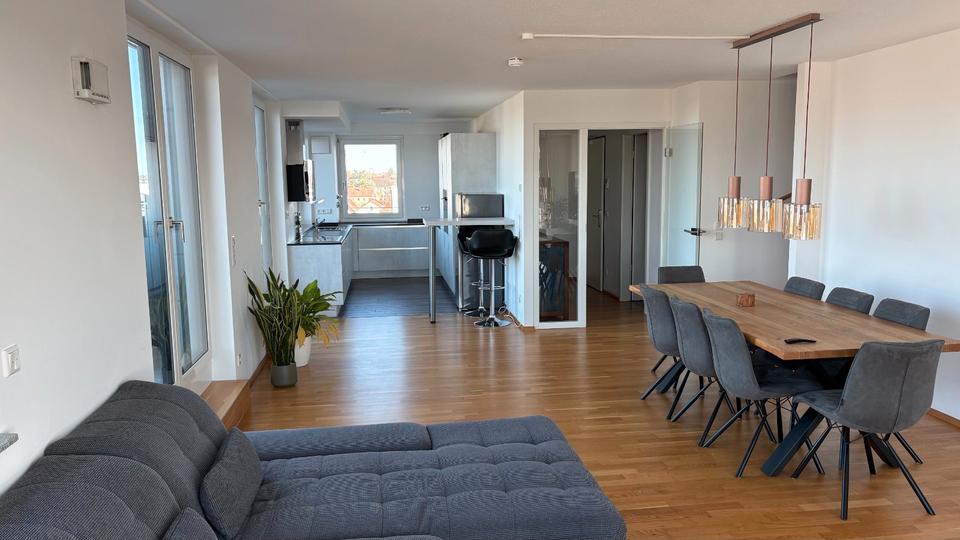 Etagenwohnung Fürth Bislohe - 4 Zimmer, 129 m&sup2;, 2.130&euro; | Angebot:26413587