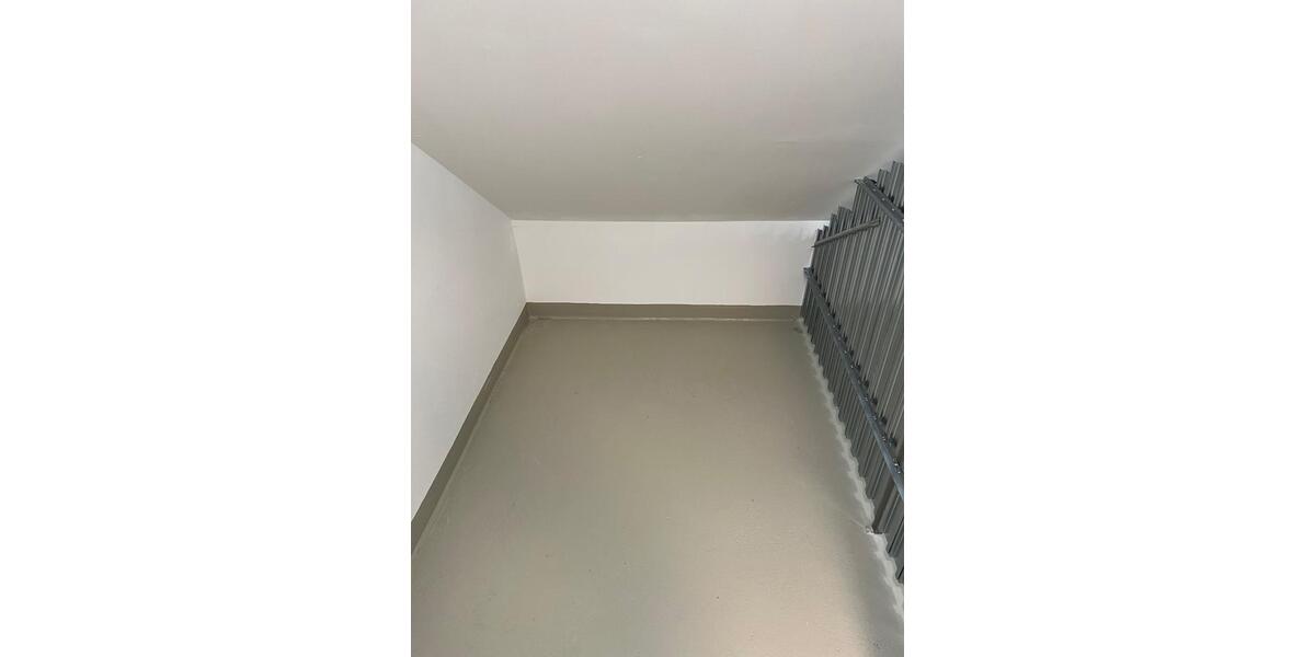 Dachgeschoßwohnung Erlangen Am Anger - 1 Zimmer, 24 m&sup2;, 700&euro; | Angebot:25872180