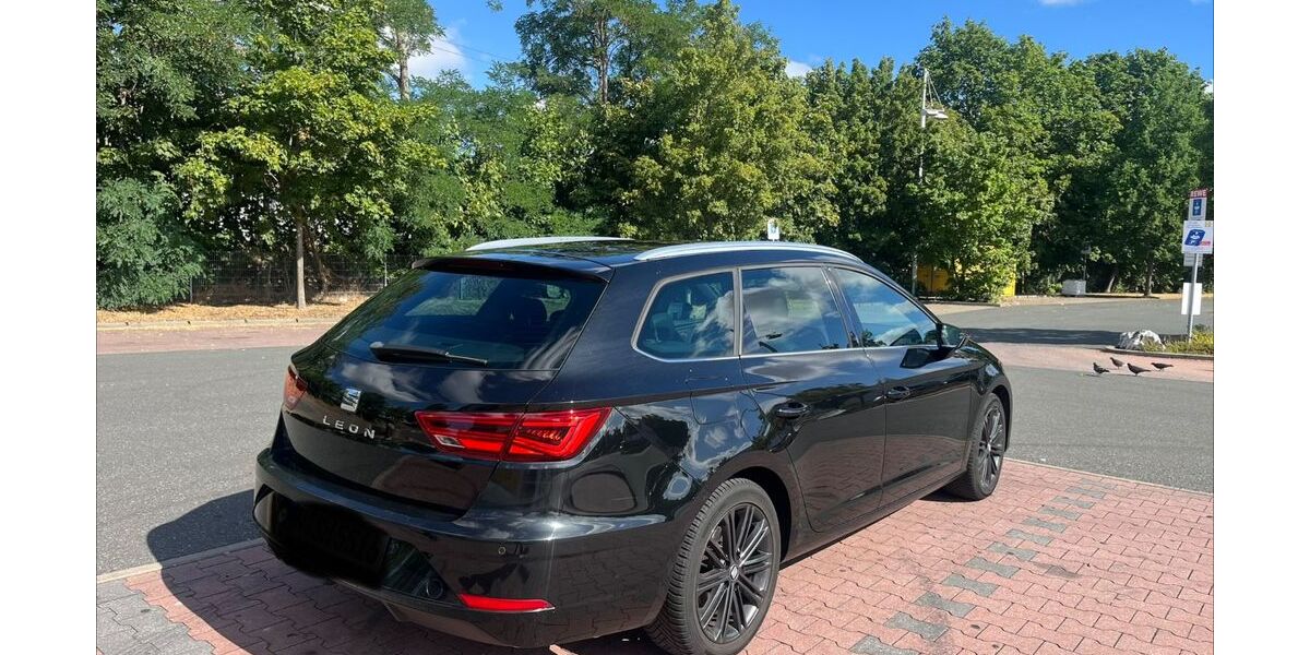 Seat Leon 184.000 km 12.400 &euro; Nürnberg 90455