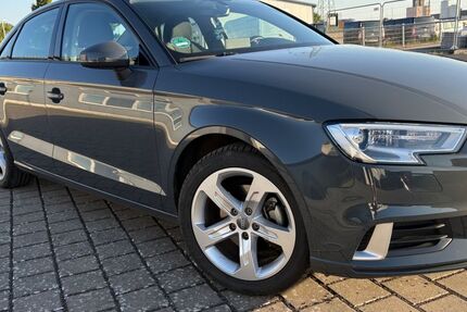 Audi A3 61.856 km 15.800 &euro; Neustadt an der Aisch 91413