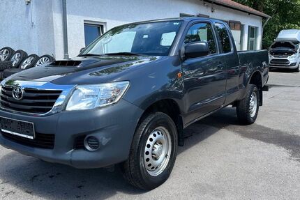 Toyota Hilux 185.000 km 14.999 &euro; Schwabach 91126