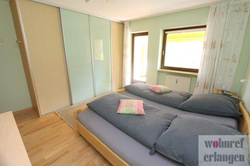 Etagenwohnung Erlangen Erlangen-Süd - 3 Zimmer, 83 m&sup2;, 1.300&euro; | Angebot:25862567