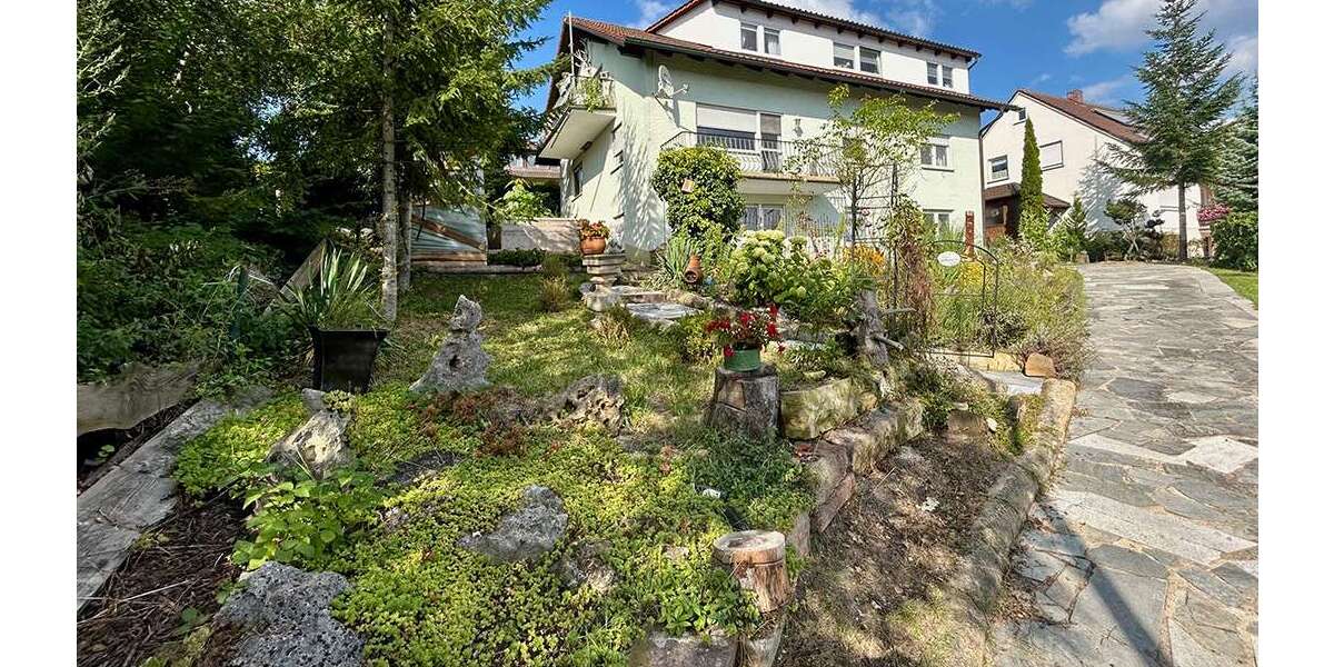 Einfamilienhaus Höchstadt a. d. Aisch - 9 Zimmer, 266 m&sup2;, 505.000&euro; | Angebot:18471592