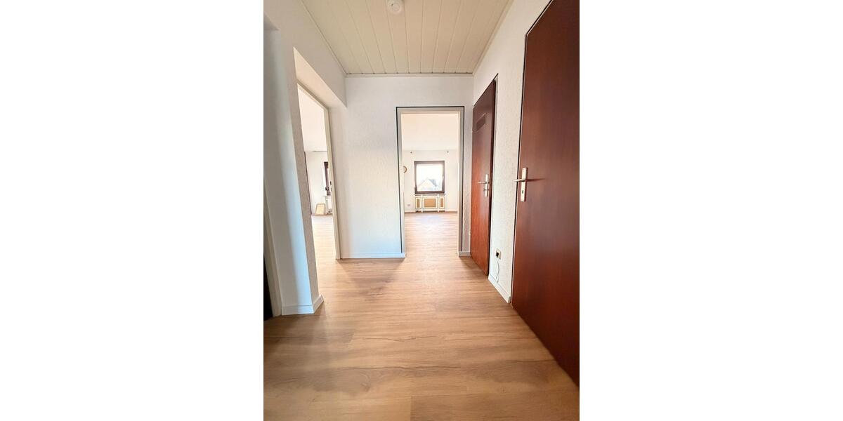 Etagenwohnung Forchheim - 3 Zimmer, 73 m&sup2;, 839&euro; | Angebot:25870521