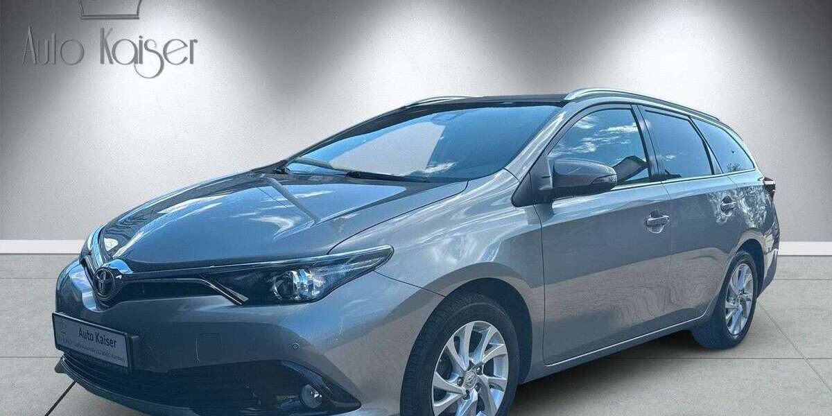Toyota Auris 157.799 km 10.299 &euro; Nuernberg 90482