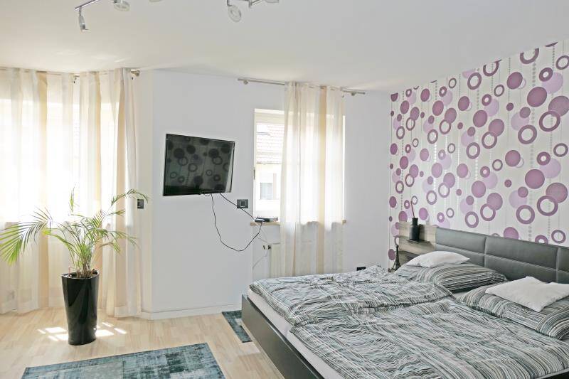 Reihenmittelhaus Nürnberg Neuröthenbach - 4 Zimmer, 140 m&sup2;, 590.000&euro; | Angebot:25734911