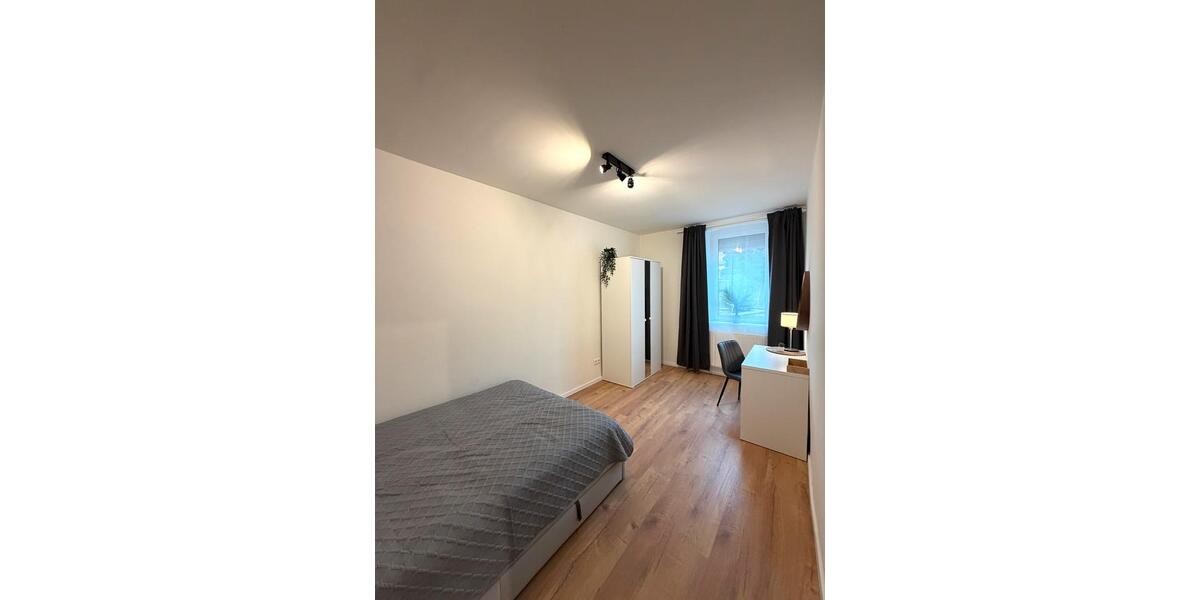 Etagenwohnung Nürnberg Sankt Leonhard - 1 Zimmer, 16 m&sup2;, 430&euro; | Angebot:25898242