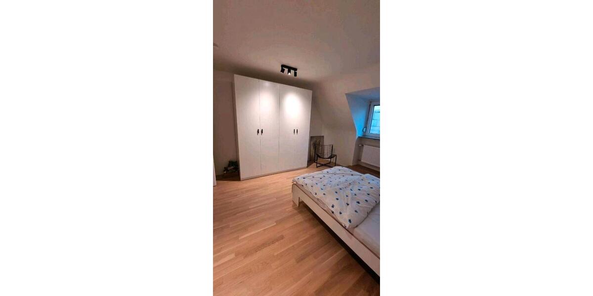 Dachgeschoßwohnung Nürnberg Kleinweidenmühle - 3 Zimmer, 68 m&sup2;, 315.000&euro; | Angebot:27296982