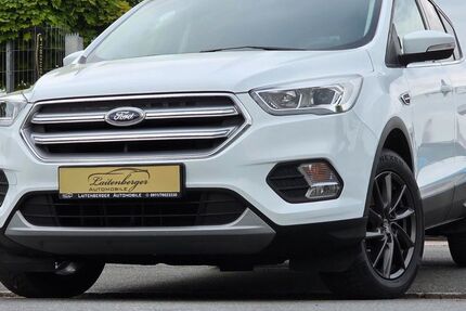Ford Kuga 88.000 km 14.700 &euro; Fürth 90763