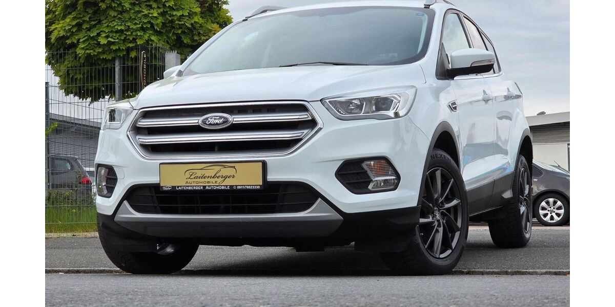 Ford Kuga 88.000 km 14.700 &euro; Fürth 90763