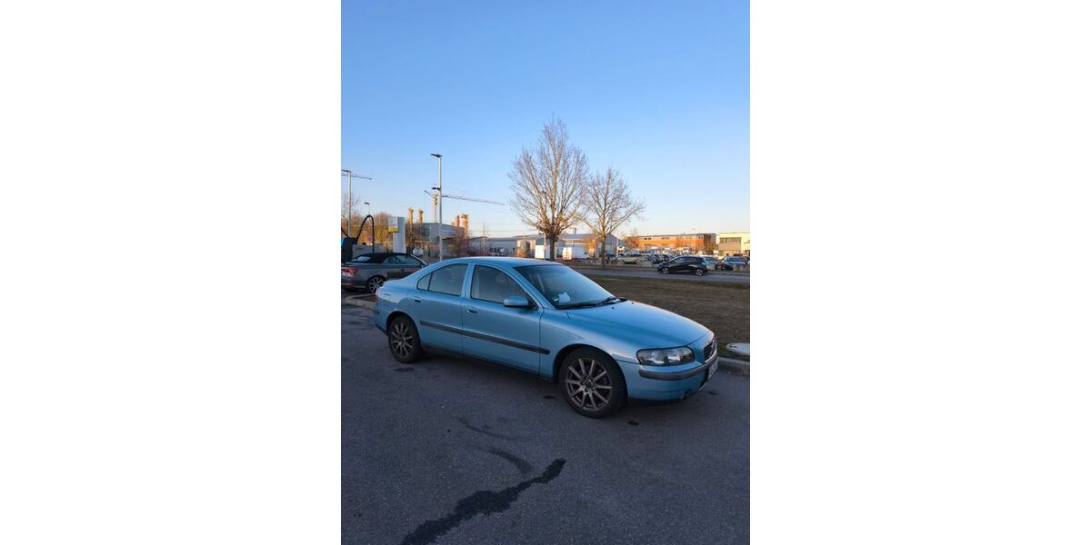 Volvo S60 220.000 km 2.700 &euro; Roßtal 90574