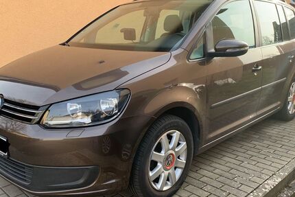 VW Touran 173.467 km 5.800 &euro; Fürth 90765