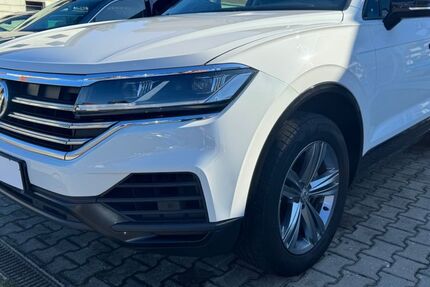 VW Touareg 68.496 km 37.990 &euro; Nürnberg 90431