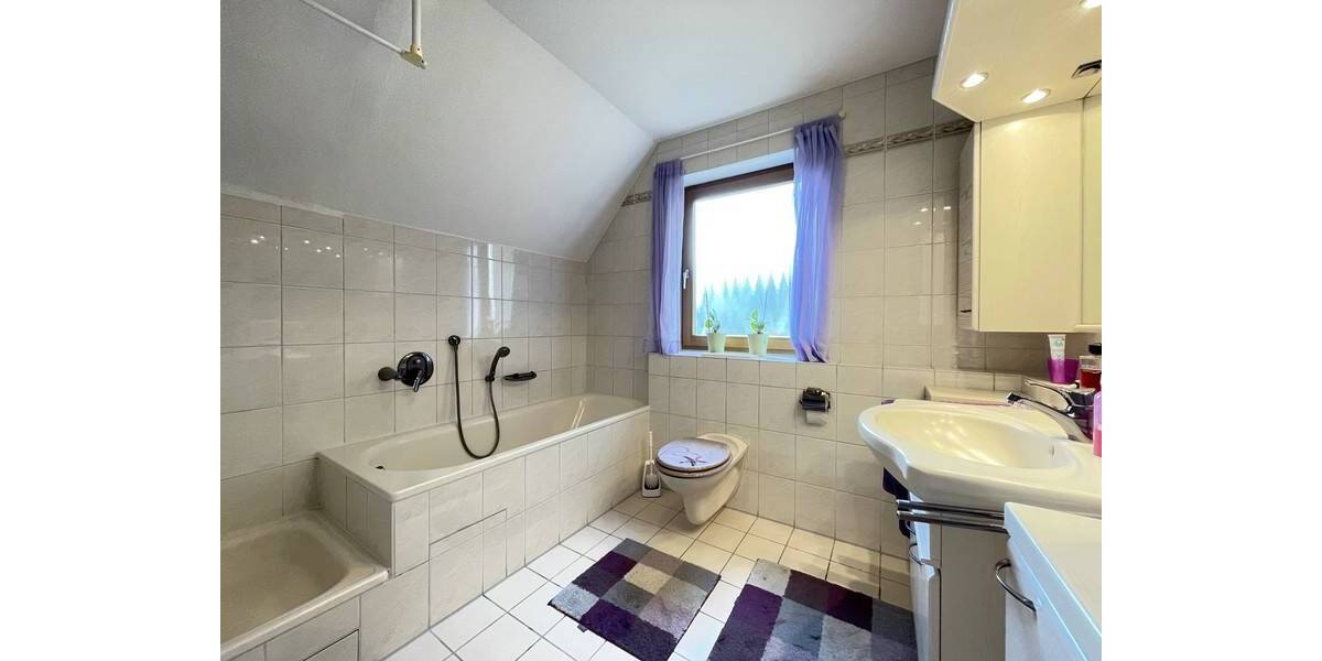 Einfamilienhaus Lauf-Kuhnhof Kuhnhof - 5 Zimmer, 113 m&sup2;, 638.000&euro; | Angebot:25699353