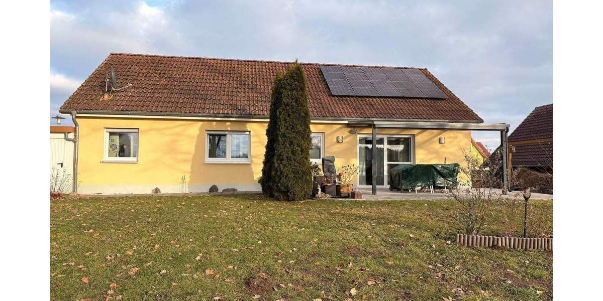 Bungalow Büchenbach - 4 Zimmer, 111 m&sup2;, 650.000&euro; | Angebot:25747997
