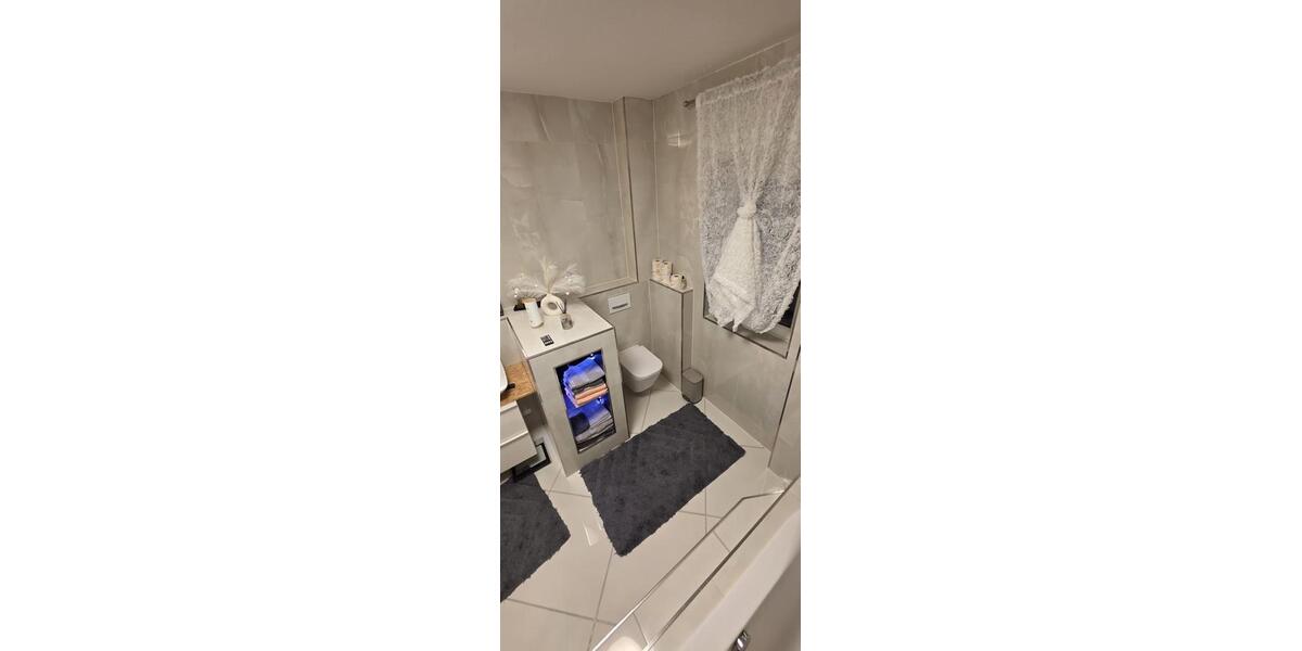 Etagenwohnung Fürth Atzenhof - 3 Zimmer, 110 m&sup2;, 2.800&euro; | Angebot:24370177