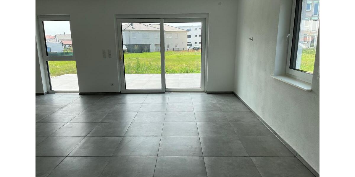 Doppelhaushälfte Markt Erlbach - 5 Zimmer, 121 m&sup2;, 1.690&euro; | Angebot:25652631