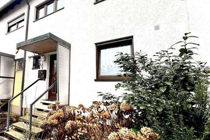 Haus Nürnberg Holzheim - 6 Zimmer, 103 m&sup2;, 360.000&euro; | Angebot:25198975