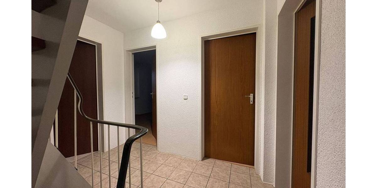 Mehrfamilienhaus, Wohnhaus Feucht - 5 Zimmer, 114 m&sup2;, 435.000&euro; | Angebot:26015266