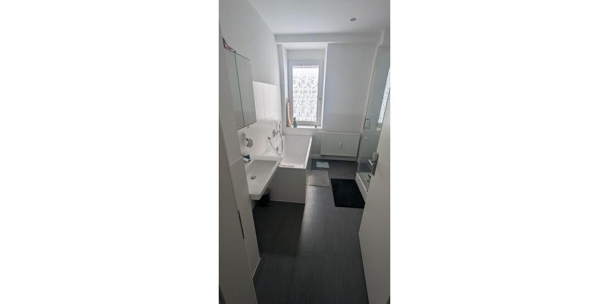Etagenwohnung Nürnberg Gleißhammer - 2 Zimmer, 65 m&sup2;, 750&euro; | Angebot:26561177