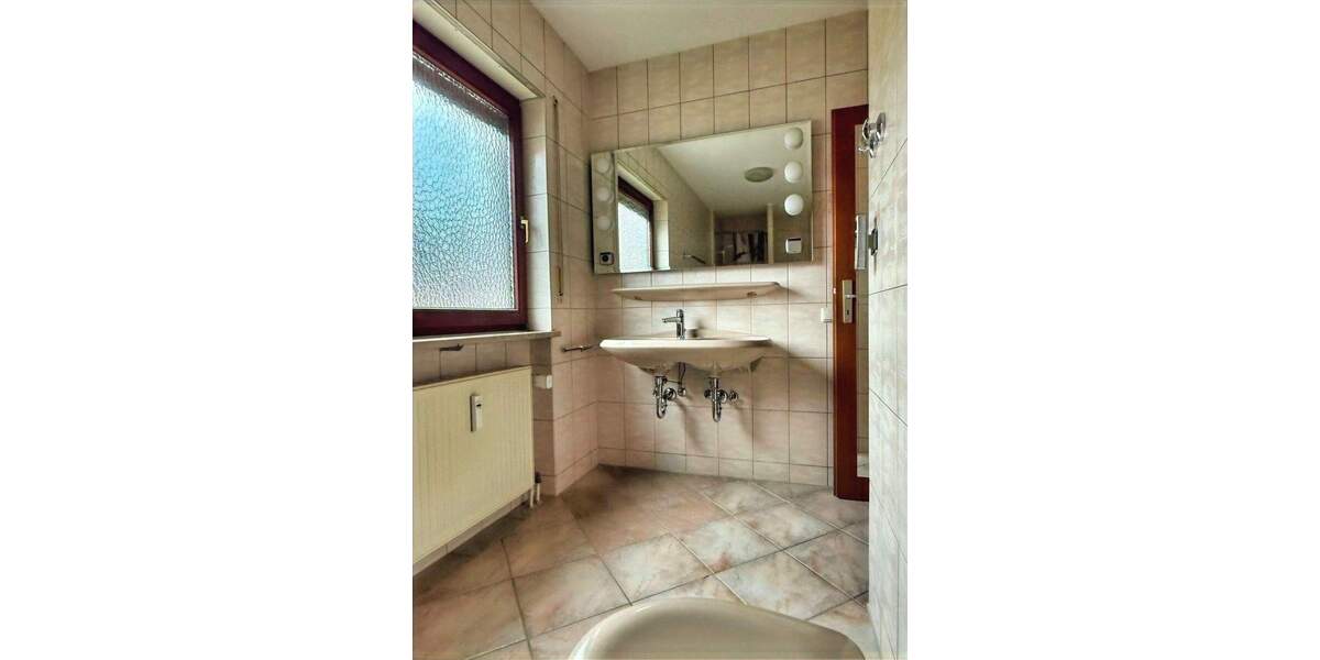 Etagenwohnung Zirndorf - 2 Zimmer, 68 m&sup2;, 244.000&euro; | Angebot:25671102