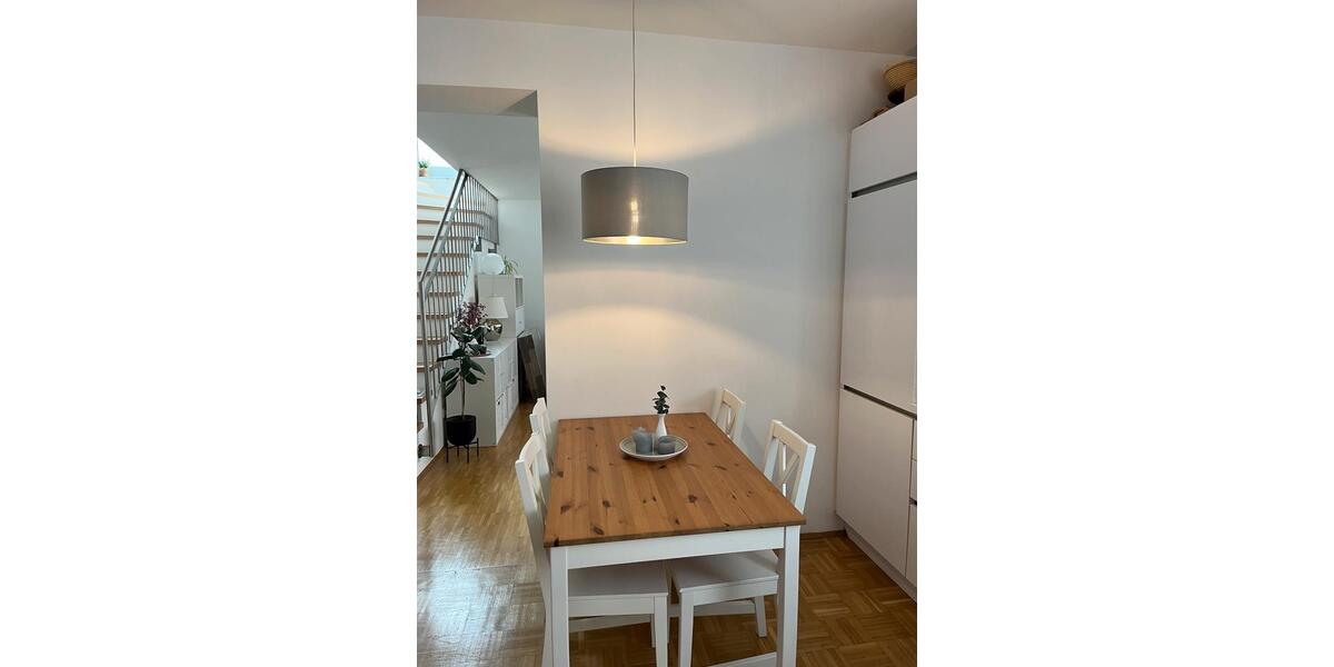 Maisonettenwohnung Nürnberg Gleißhammer - 2 Zimmer, 72 m&sup2;, 1.050&euro; | Angebot:26617102
