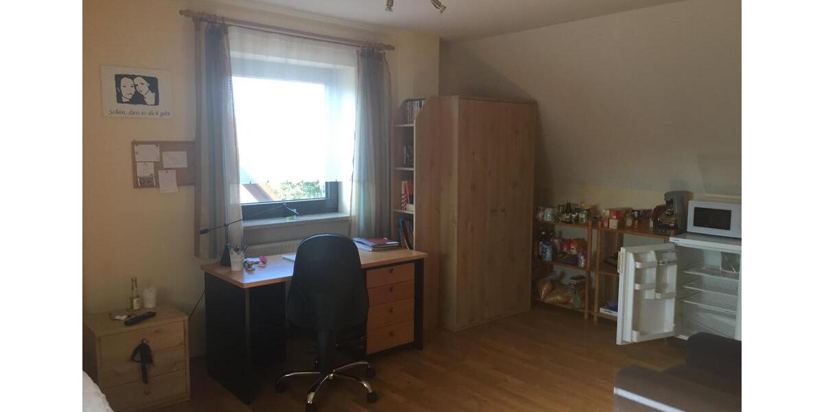 Dachgeschoßwohnung Erlangen Alterlangen - 1 Zimmer, 22 m&sup2;, 460&euro; | Angebot:25886311