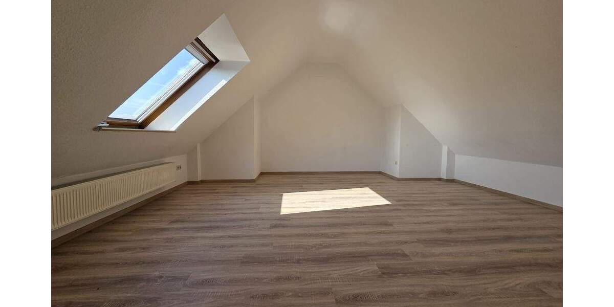 Etagenwohnung Roth Bernlohe - 4 Zimmer, 104 m&sup2;, 292.000&euro; | Angebot:25745295