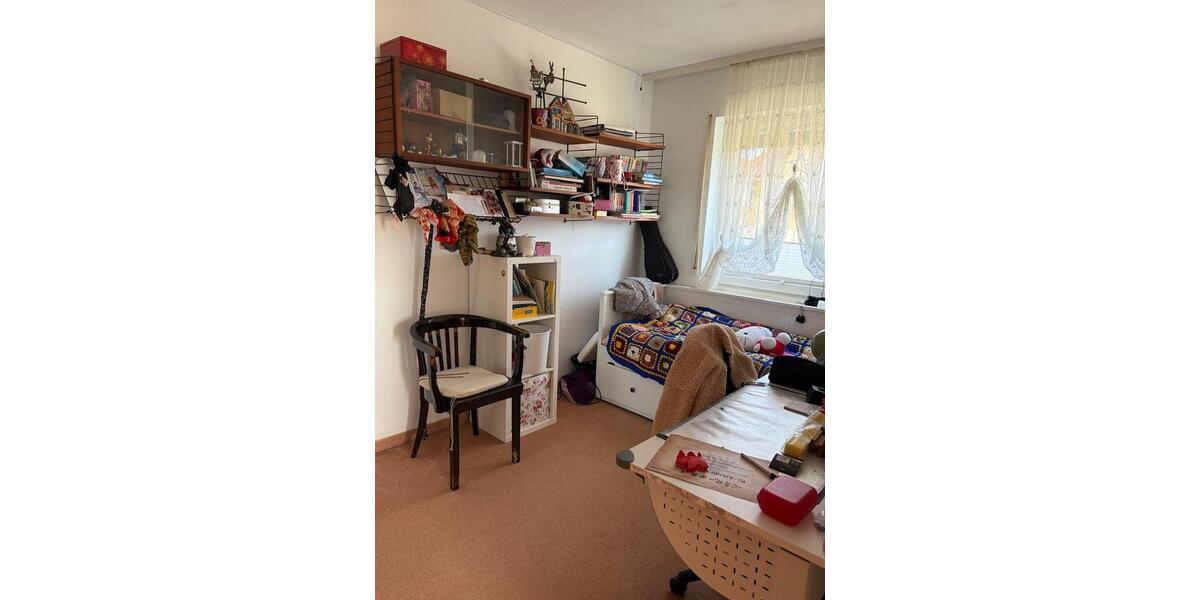 Doppelhaushälfte Bubenreuth - 6 Zimmer, 140 m&sup2;, 1.950&euro; | Angebot:26406749