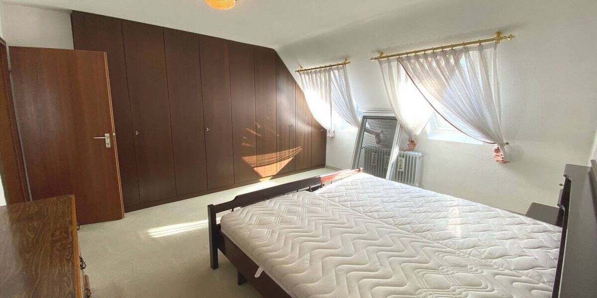 Doppelhaushälfte Fürth Stadeln - 5 Zimmer, 142 m&sup2;, 529.000&euro; | Angebot:26595311