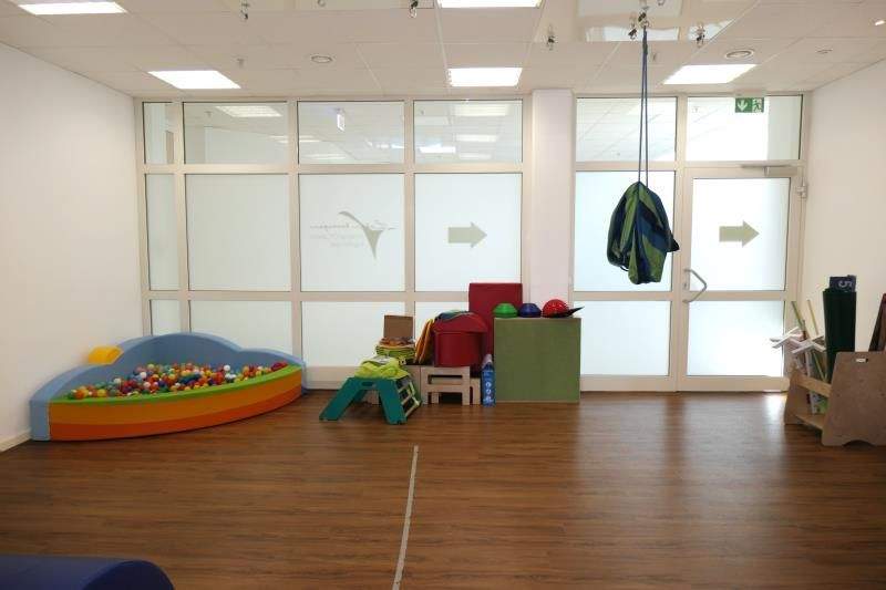 Gewerbeobjekt Nürnberg Wetzendorf - 6 Zimmer, 182 m&sup2;, 2.200&euro; | Angebot:25683949