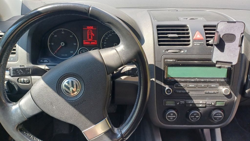 VW Golf 220.000 km 1.950 &euro; Nürnberg 90491