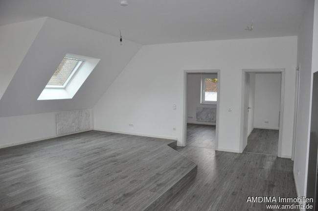 Etagenwohnung Nürnberg Erlenstegen - 3 Zimmer, 92 m&sup2;, 1.225&euro; | Angebot:25728769