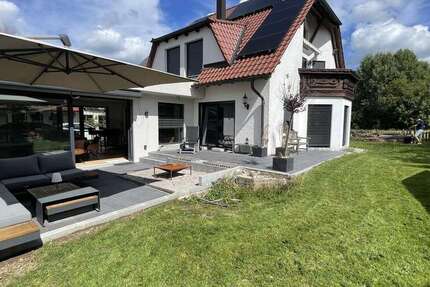 Haus Burgthann - 7 Zimmer, 290 m&sup2;, 1.095.000&euro; | Angebot:24873386