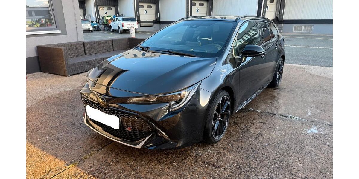 Toyota Corolla 35.000 km 27.500 &euro; Nürnberg, Mittelfranken 90431