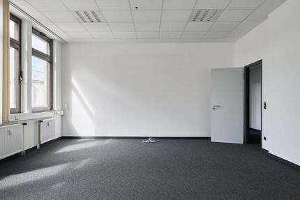 Gewerbeobjekt Nürnberg Hasenbuck - 625&euro; | Angebot:23805983