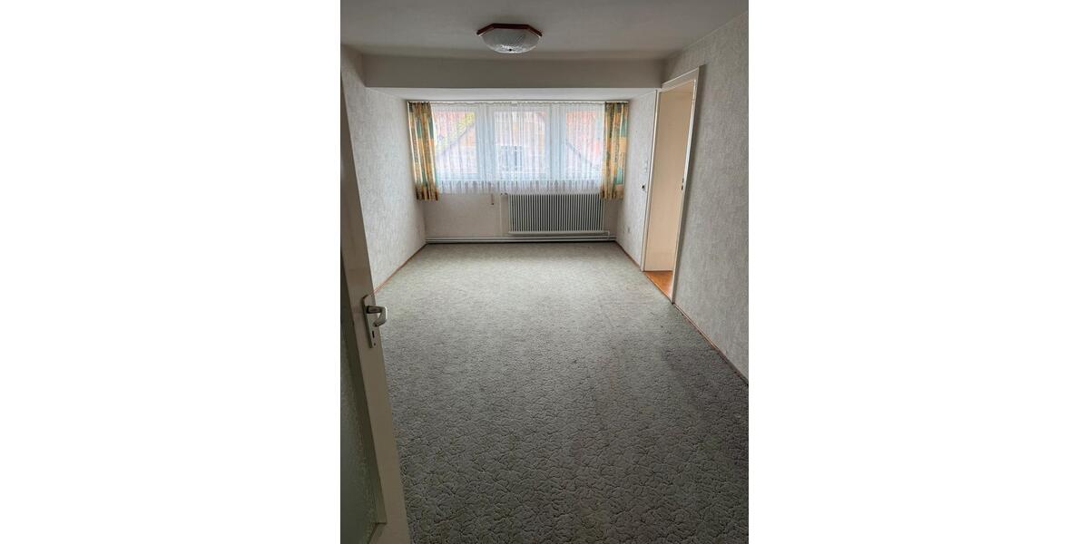 Bauernhaus, Landhaus Nürnberg Gibitzenhof - 8 Zimmer, 250 m&sup2;, 2.500&euro; | Angebot:25767124