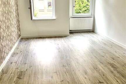 Wohnung Nürnberg Steinbühl - 3 Zimmer, 61 m&sup2;, 229.000&euro; | Angebot:25724152