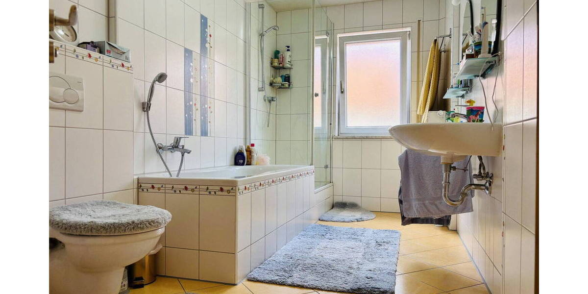 Reihenmittelhaus Nürnberg Altenfurt - 5 Zimmer, 120 m&sup2;, 549.000&euro; | Angebot:26504335