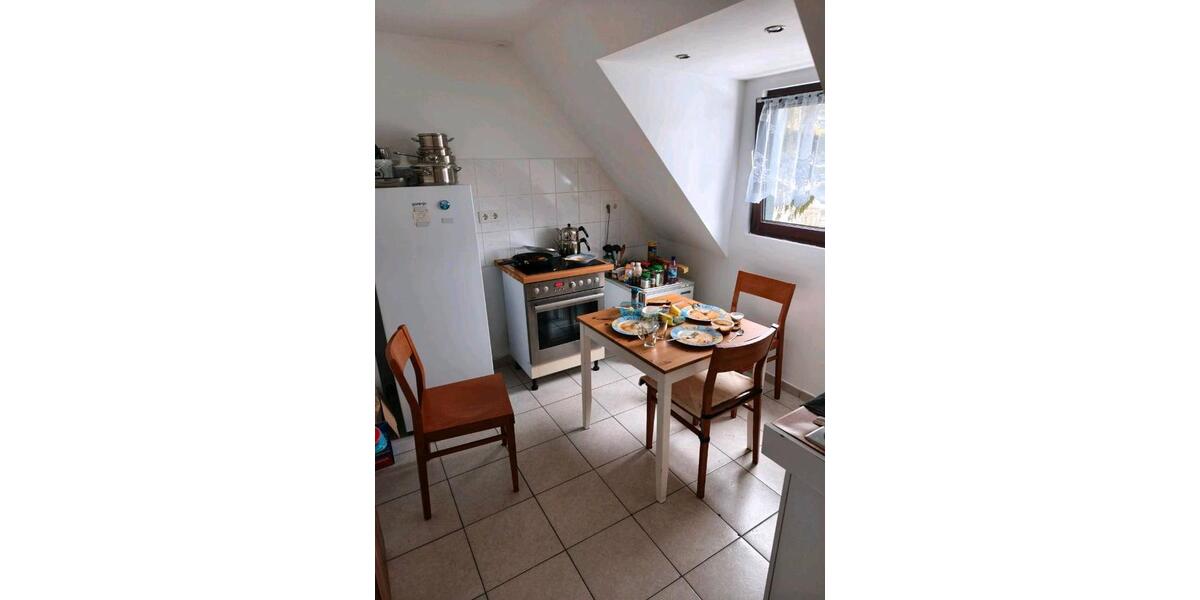 Dachgeschoßwohnung Erlangen Am Anger - 2 Zimmer, 65 m&sup2;, 850&euro; | Angebot:26147935
