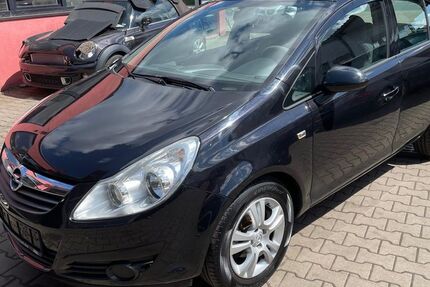 Opel Corsa 164.000 km 2.499 &euro; Forchheim 91301