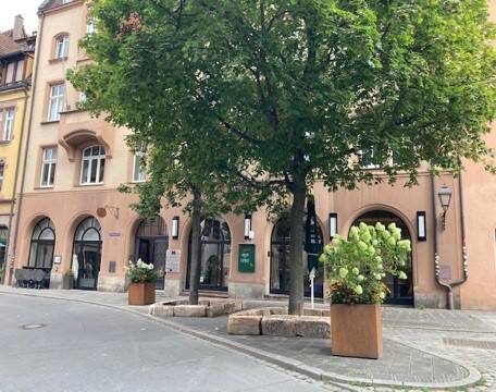 Etagenwohnung Nürnberg Sebald - 3 Zimmer, 75 m&sup2;, 850&euro; | Angebot:25821578