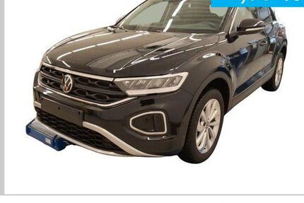 VW T-Roc 7.950 km 27.603 &euro; Fürth 90762