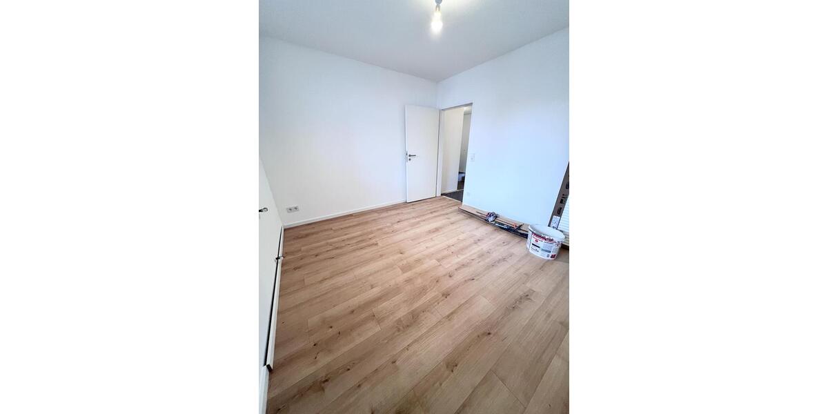 Etagenwohnung Fürth Bislohe - 3 Zimmer, 78 m&sup2;, 1.100&euro; | Angebot:25918697