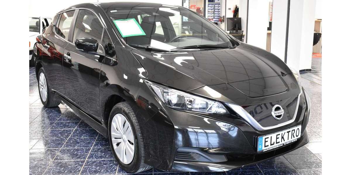 Nissan Leaf 51.915 km 11.880 &euro; Nürnberg 90431