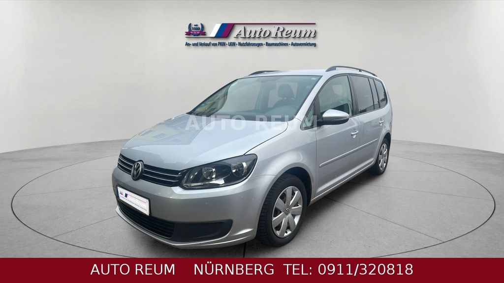 VW Touran 222.600 km 6.990 &euro; Nürnberg 90431