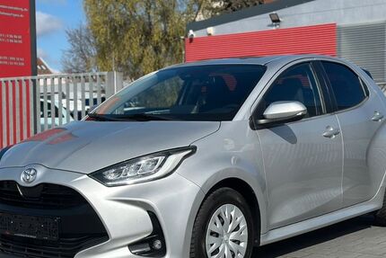 Toyota Yaris 81.591 km 14.990 &euro; Nürnberg 90431