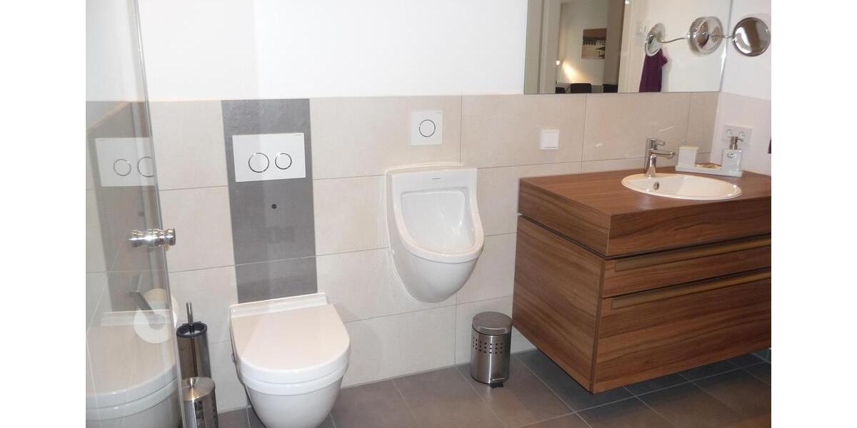 Erdgeschoßwohnung Erlangen Am Anger - 4 Zimmer, 124 m&sup2;, 2.200&euro; | Angebot:26621783