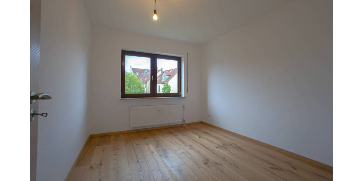 Etagenwohnung Roth - 2 Zimmer, 54 m&sup2;, 760&euro; | Angebot:26673172