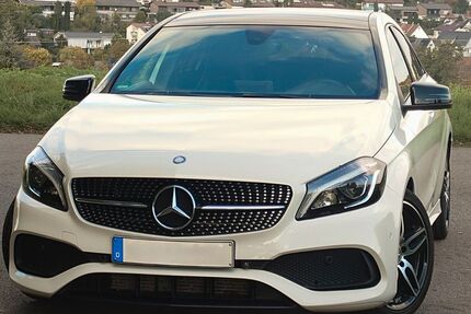 Mercedes-Benz 200 146.000 km 14.999 &euro; Erlangen 91054